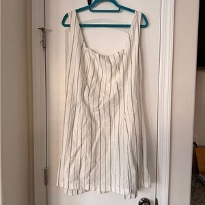 White & Black Linen Dress 3X - Old Navy